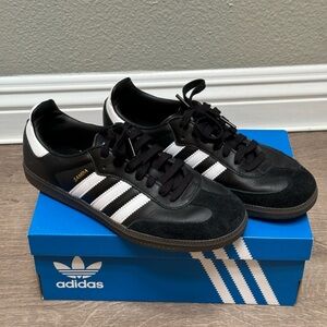 Adidas Samba Black Women's 7, Men's 6